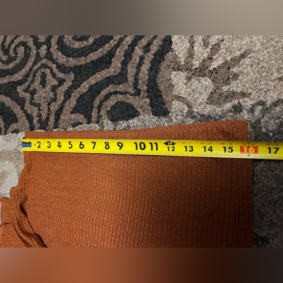 Rust Ribbed Skirt - Picture 5 of 9